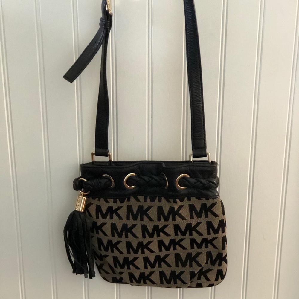 Michael Kors logo crossbody